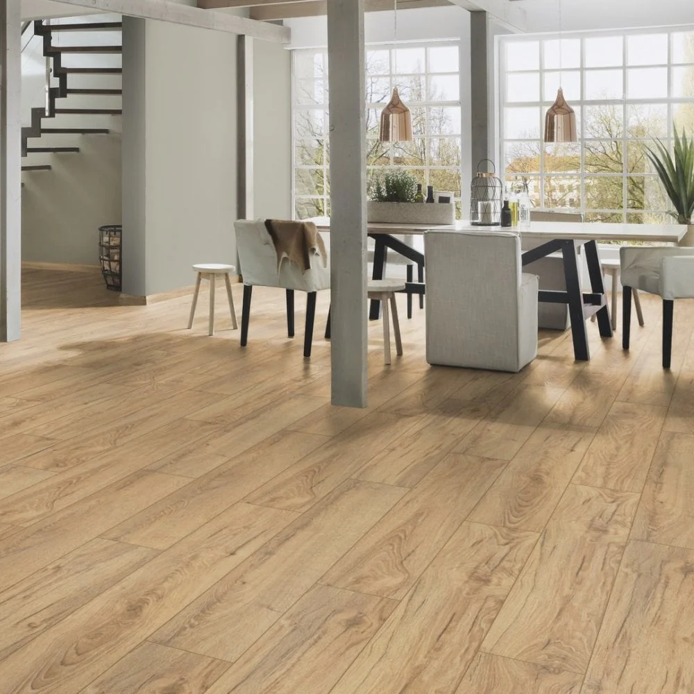 Armoury Oak - Supernatural Classic 8mm Embossed Laminate Flooring (122563) - Image 5