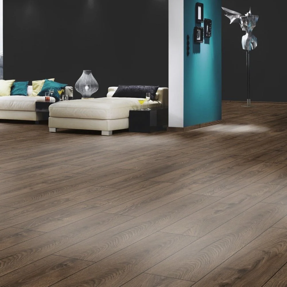 Espresso Carpenter Oak - Atlantic 10mm Handscraped Moisture Resistant Laminate Flooring (122474) - Image 4