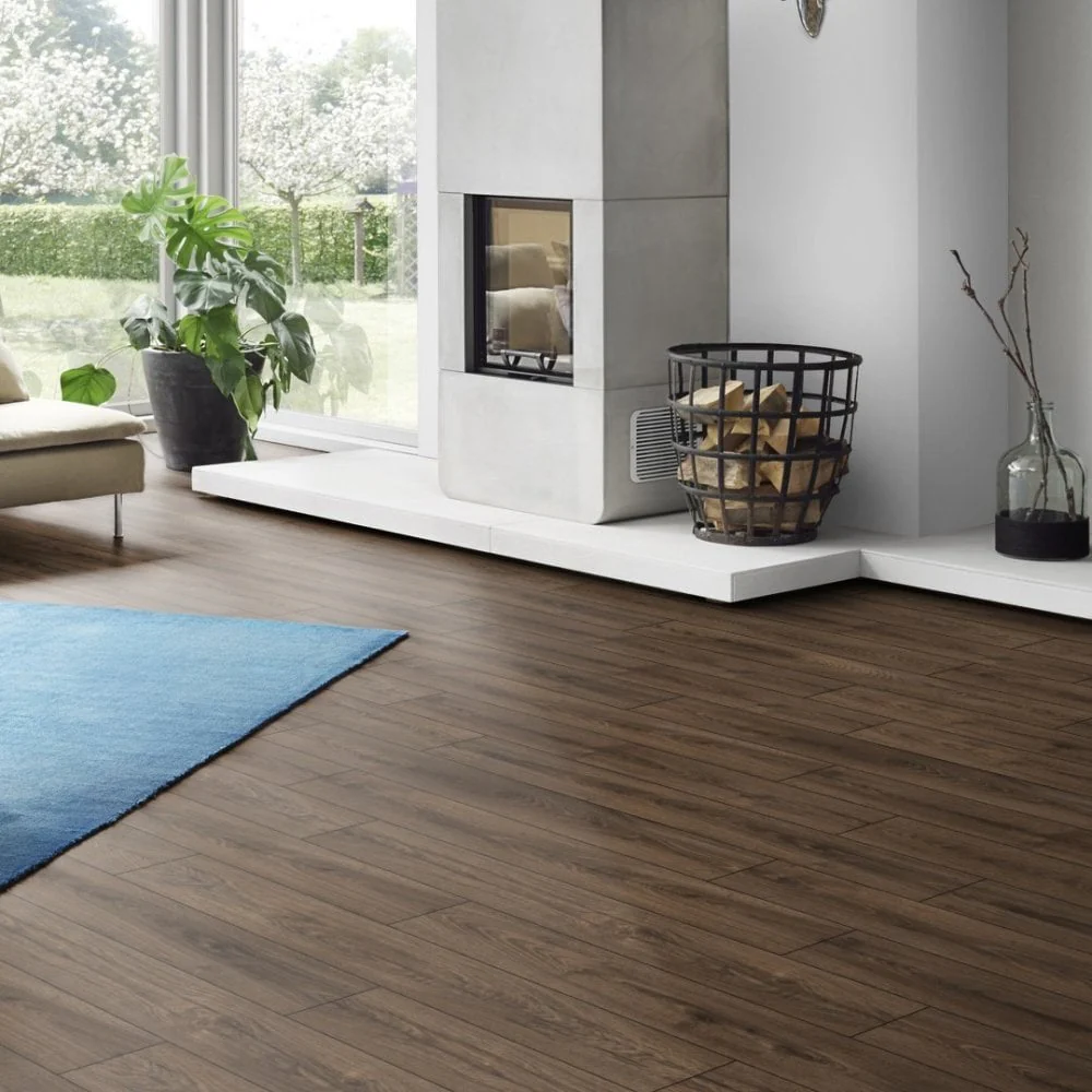 Espresso Carpenter Oak - Atlantic 10mm Handscraped Moisture Resistant Laminate Flooring (122474) - Image 8