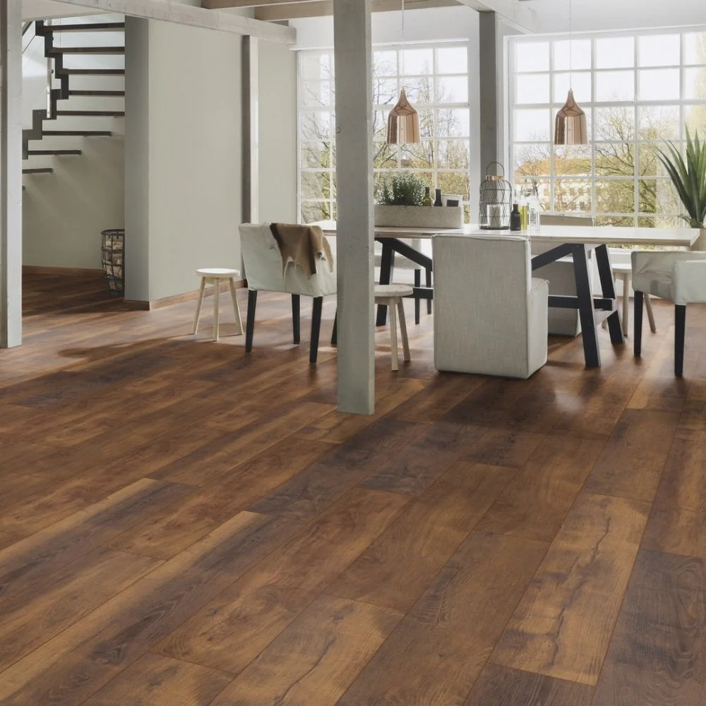 Laguna Oak - Atlantic 10mm Handscraped Moisture Resistant Laminate Flooring (122469) - Image 6