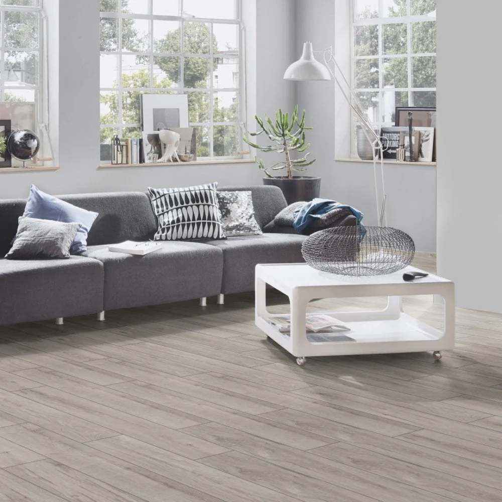 Longbow Oak - Supernatural Classic 8mm Embossed Laminate Flooring (122562) - Image 8