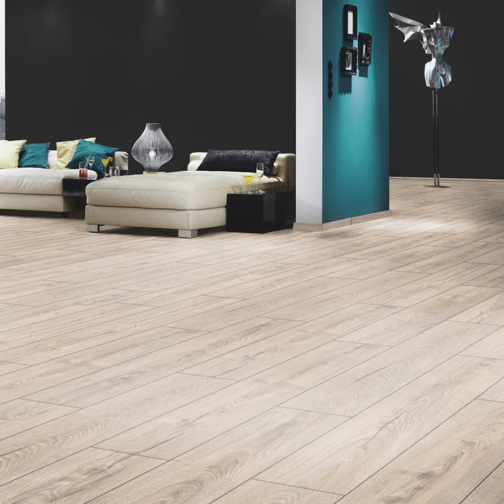 Mushroom Carpenter Oak - Atlantic 10mm Handscraped Moisture Resistant Laminate Flooring (122470) - Image 5