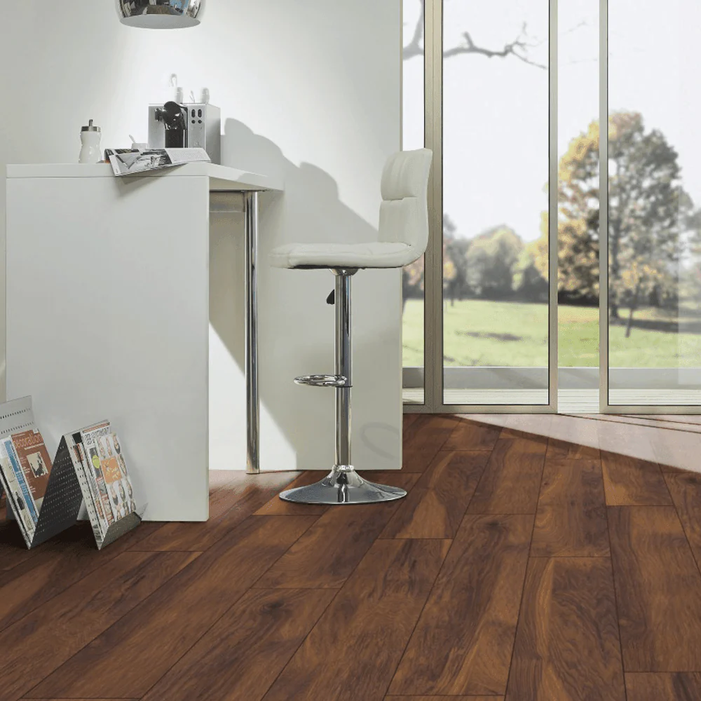 Red River Hickory - Atlantic 10mm Handscraped Moisture Resistant Laminate Flooring (122437) - Image 6