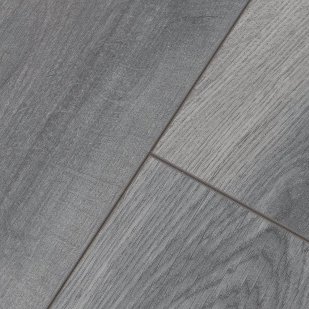 Tomahawk Oak - Supernatural Classic 8mm Laminate Flooring (122706) - Image 3