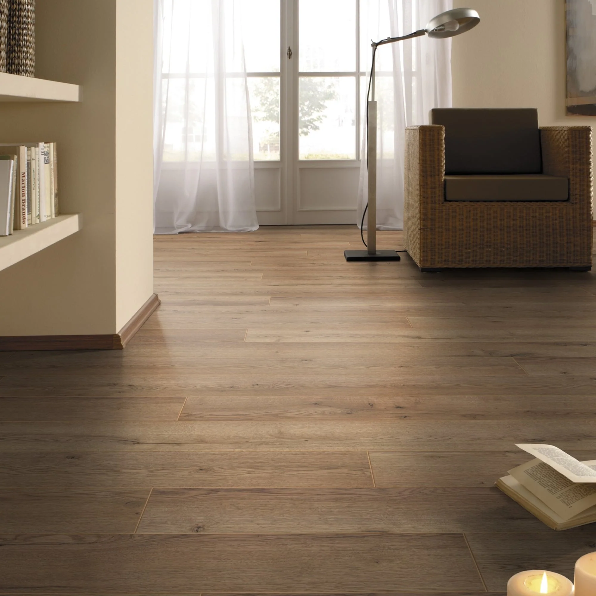 Dezent Oak - Amazone 10mm Laminate Flooring (54212) - Image 4