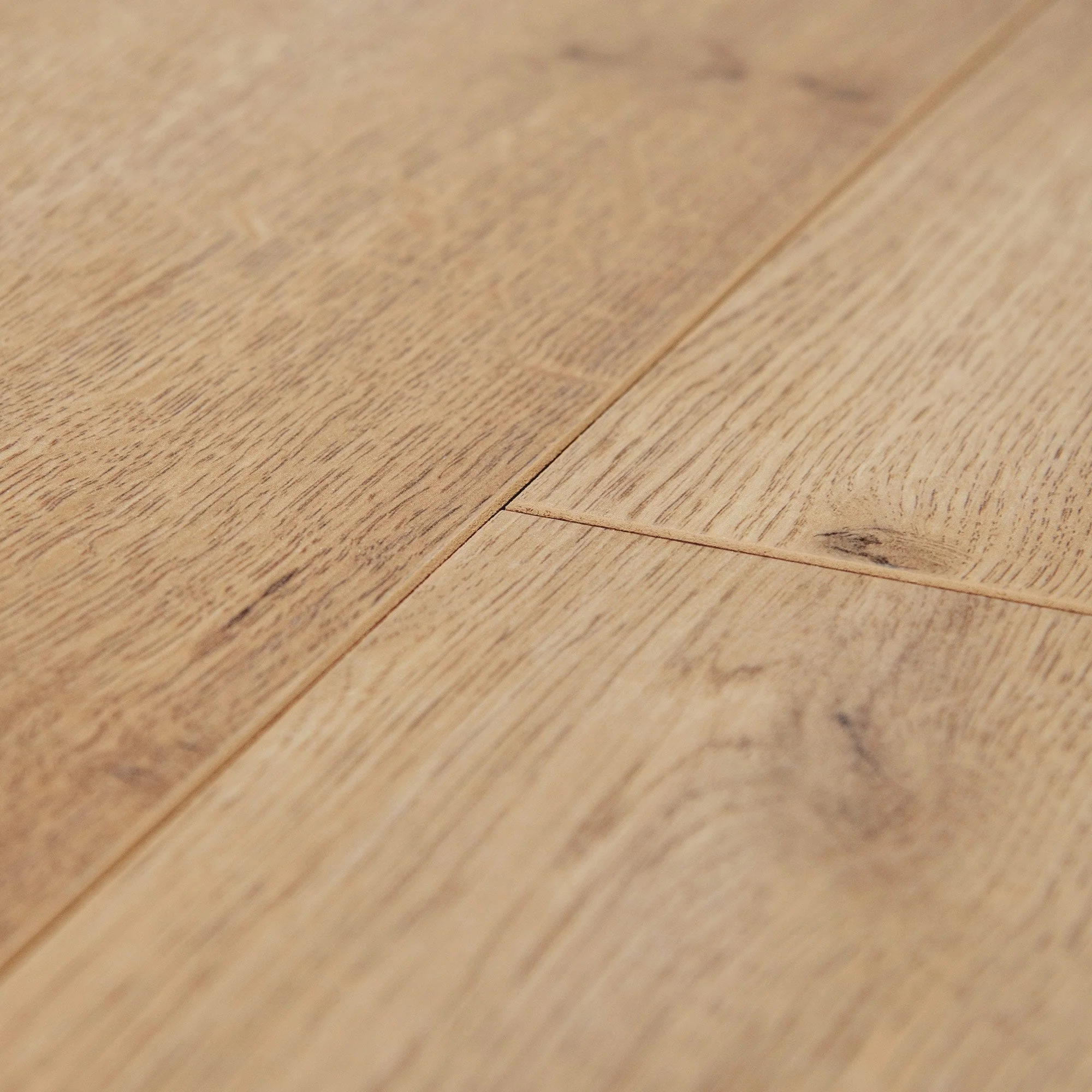 Dezent Oak - Amazone 10mm Laminate Flooring (54212) - Image 5