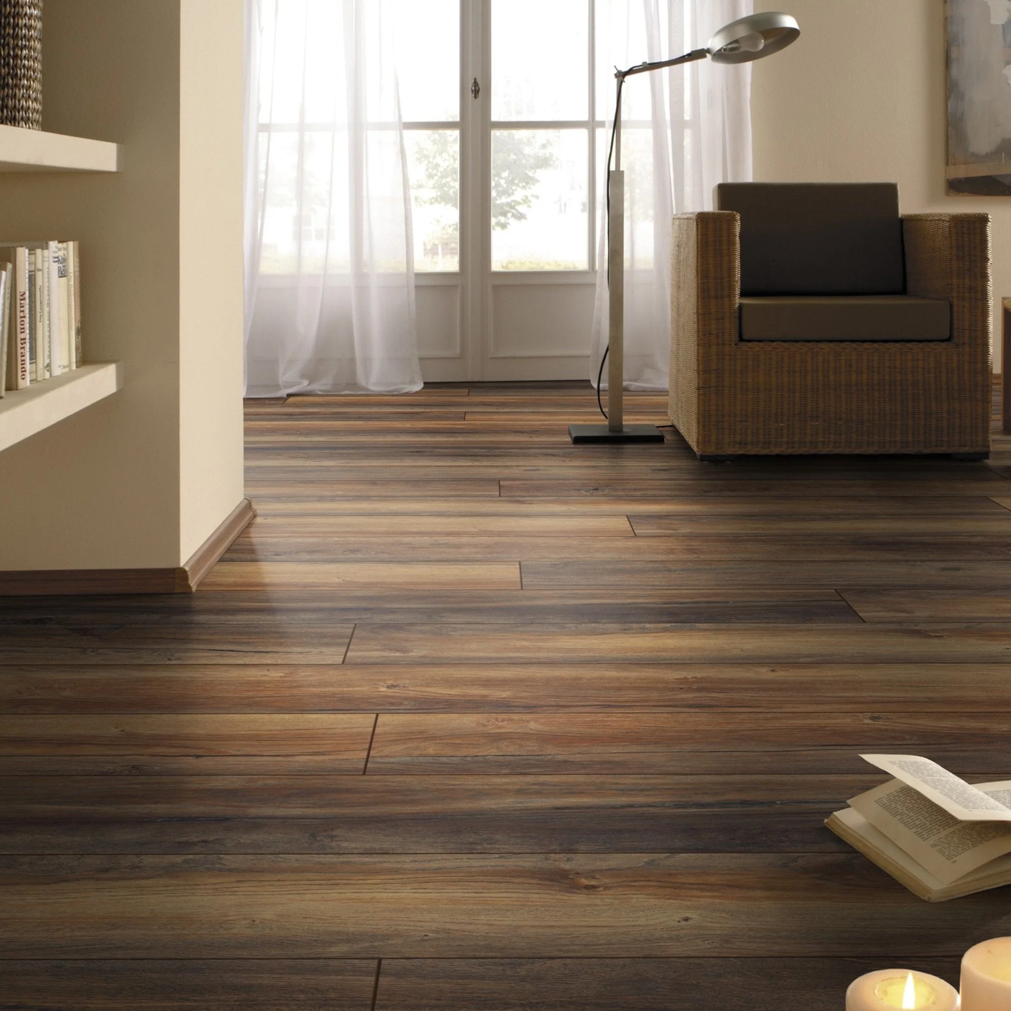 Harbour Oak - Robusto Villa 12mm Laminate Flooring - Image 6
