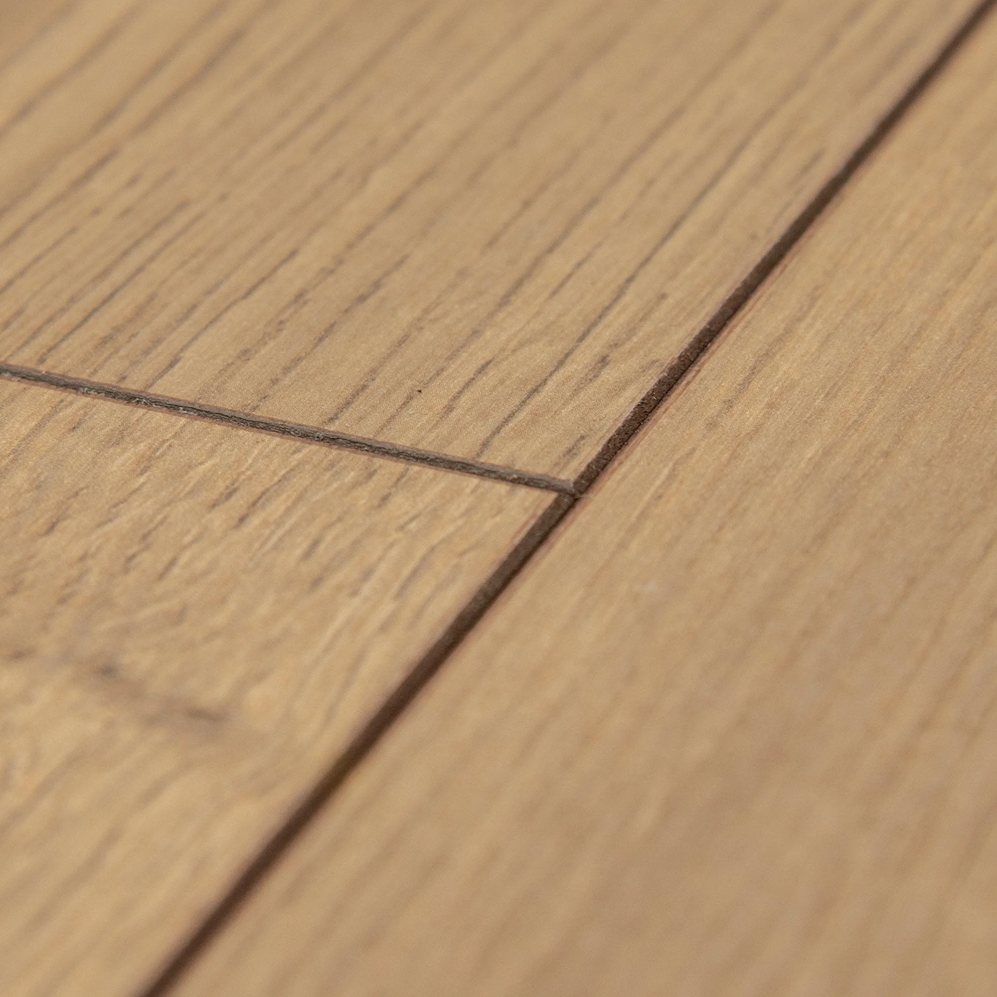 Jalon Natural Oak - Robusto Villa 12mm Laminate Flooring - Image 4