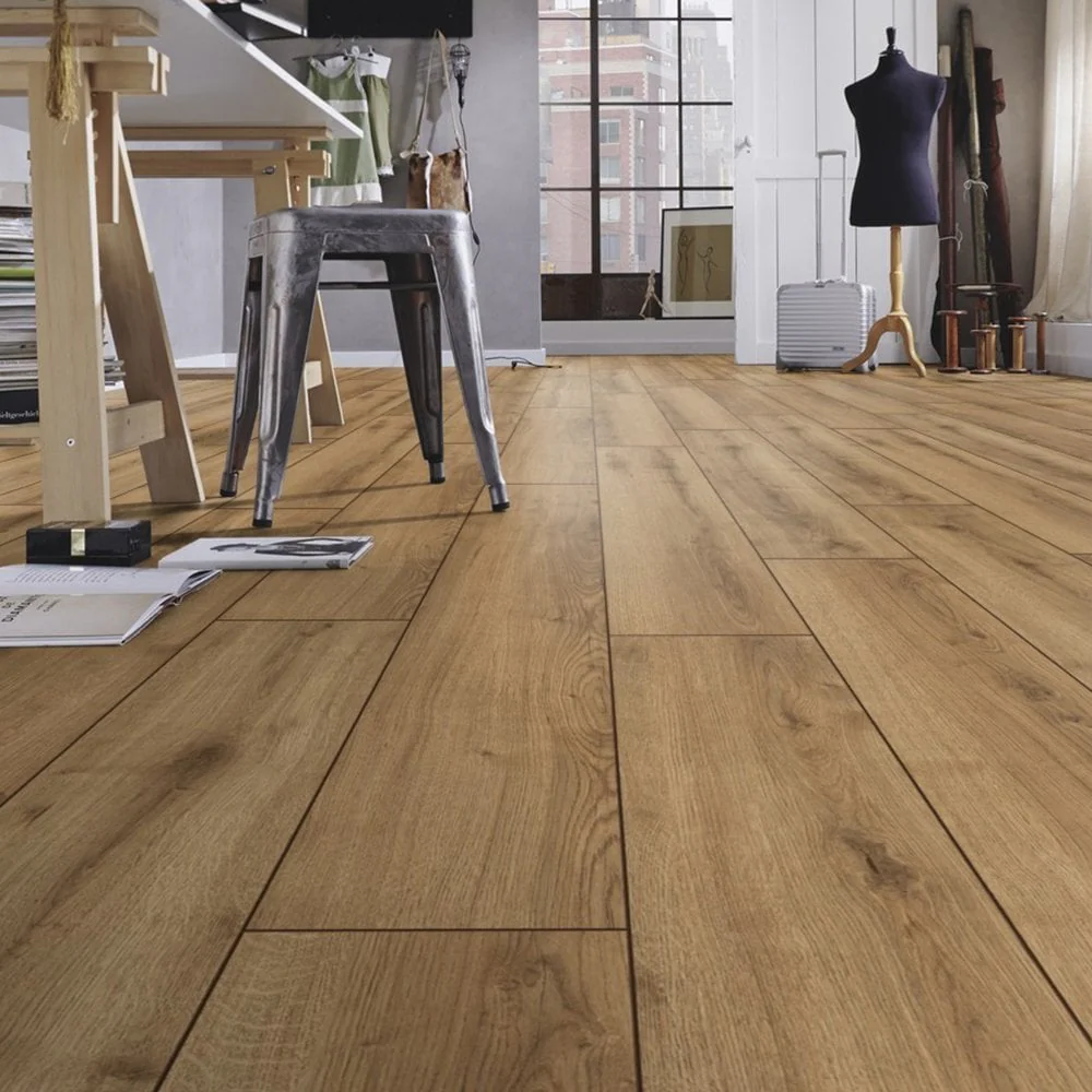 Jalon Natural Oak - Robusto Villa 12mm Laminate Flooring - Image 5