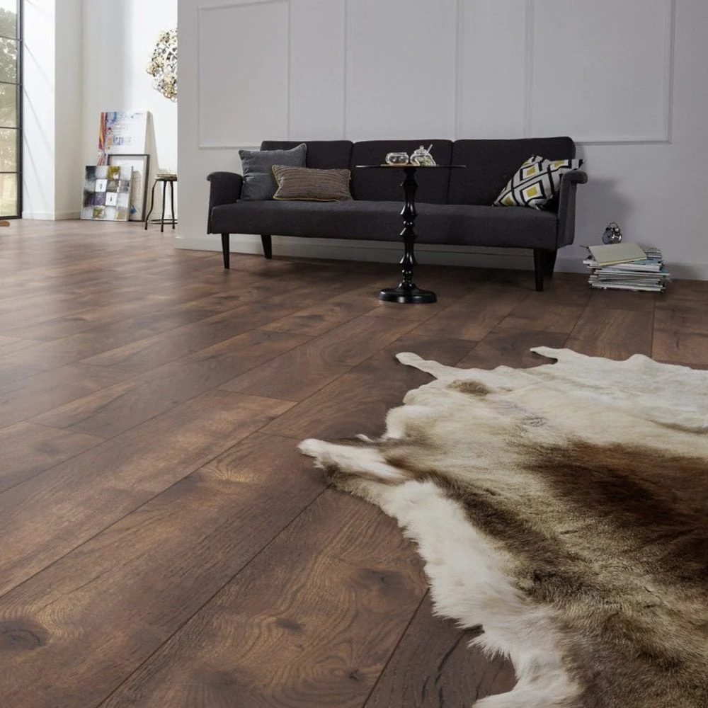Petterson Oak - Exquisite Plus 8mm Laminate Flooring - Image 5