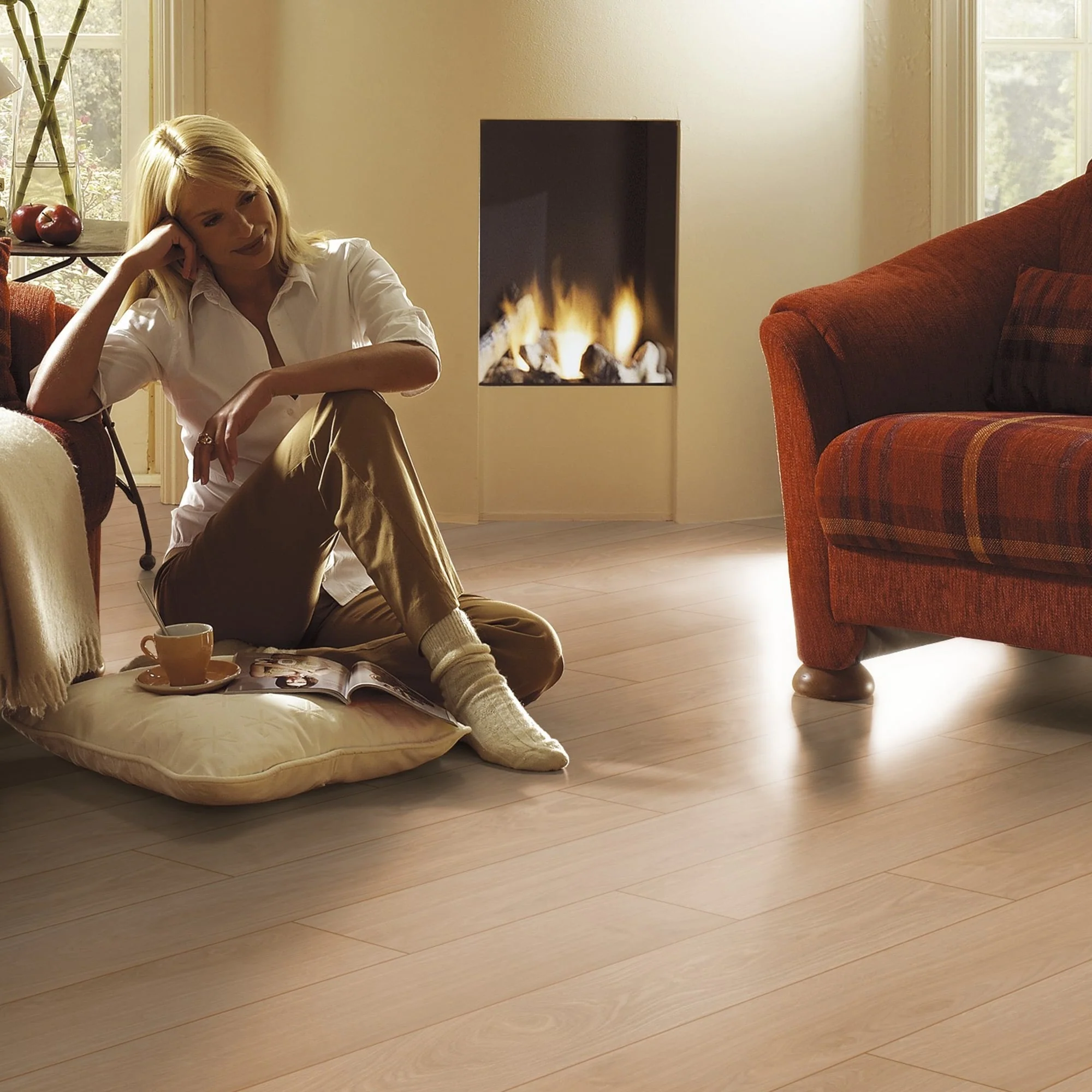 Waveless Nature Oak - Exquisite 8mm Laminate Flooring (54183) - Image 4