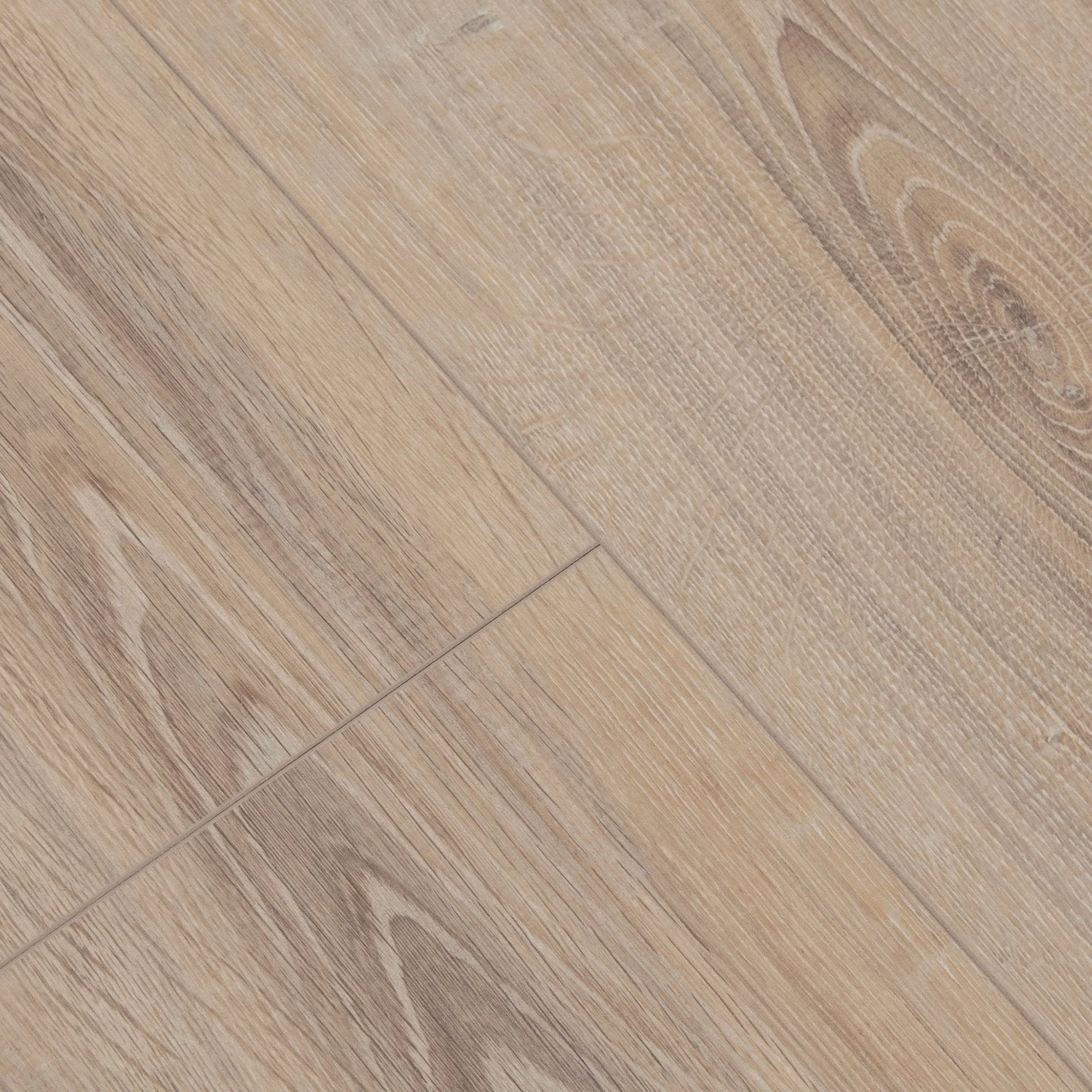 Whitewashed Oak - Exquisite 8mm Laminate Flooring (54182) - Image 4
