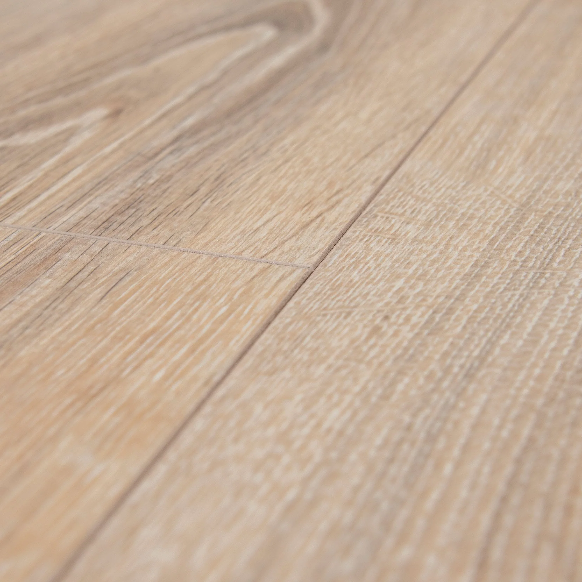 Whitewashed Oak - Exquisite 8mm Laminate Flooring (54182) - Image 5