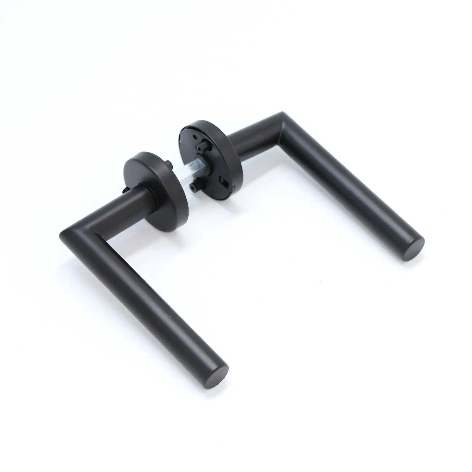 Lifestyle Alpha Lever on Round Rose Handle Set - Matt Black (123568)