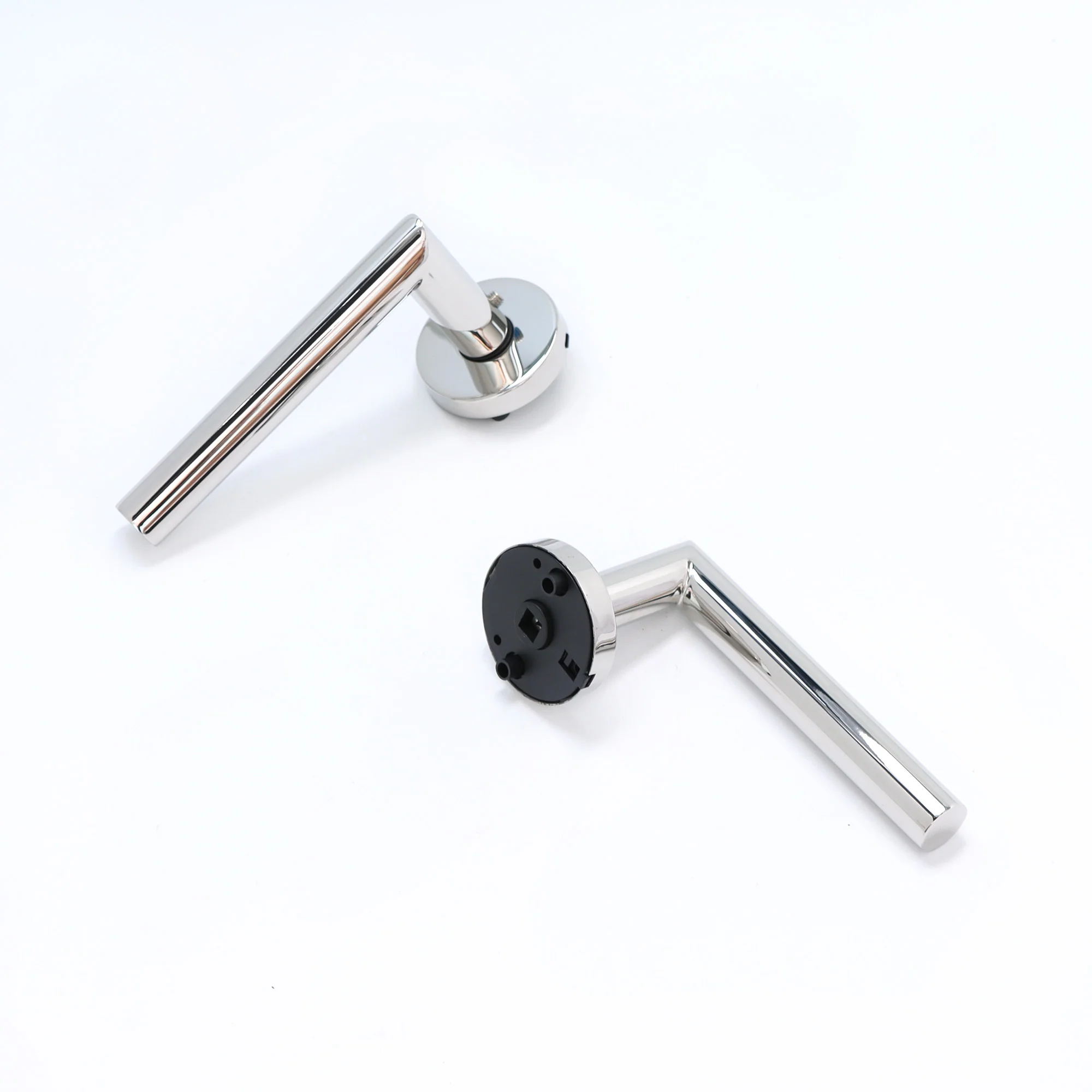 Lifestyle Alpha Lever on Round Rose Handle Set - Polished Chrome (123567) - Image 3