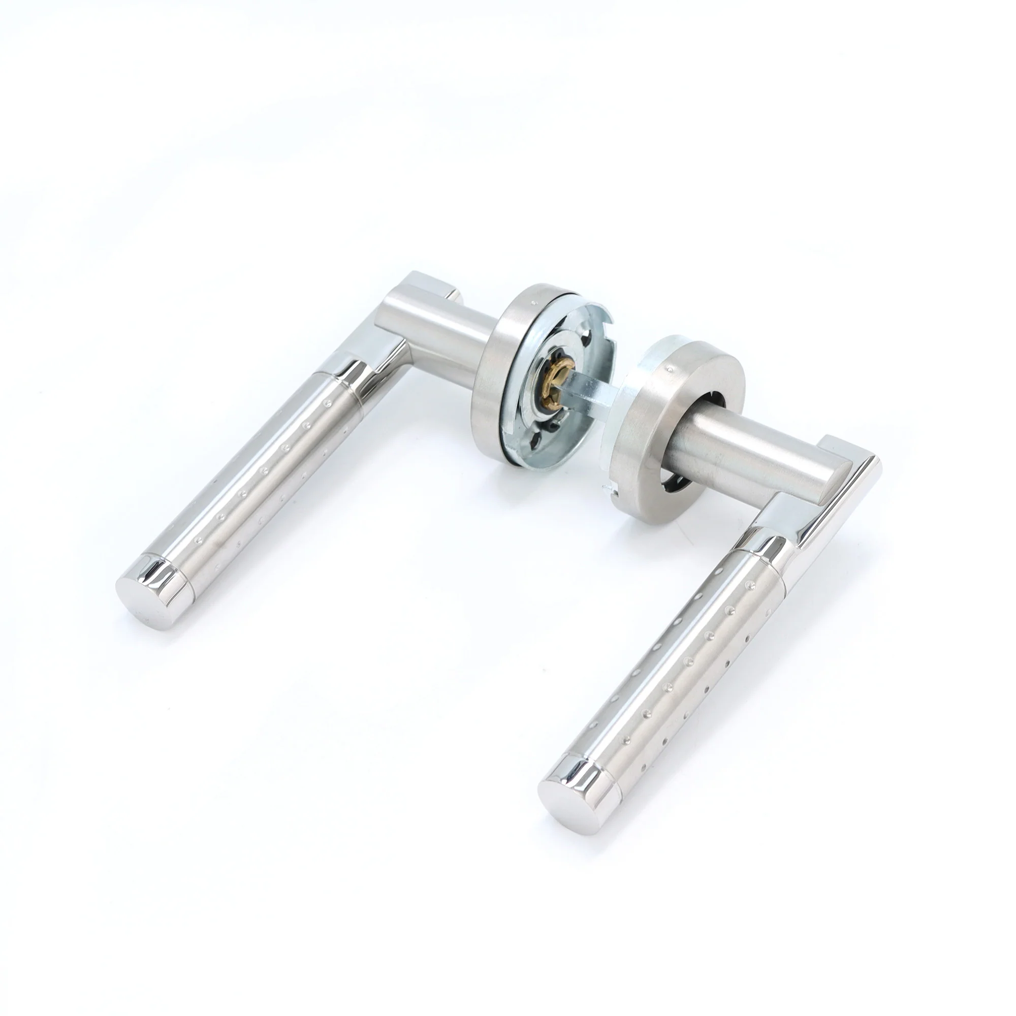 Superior Proxima Lever on Round Rose Handle Set - Polished Stainless Steel (123494) - Image 3