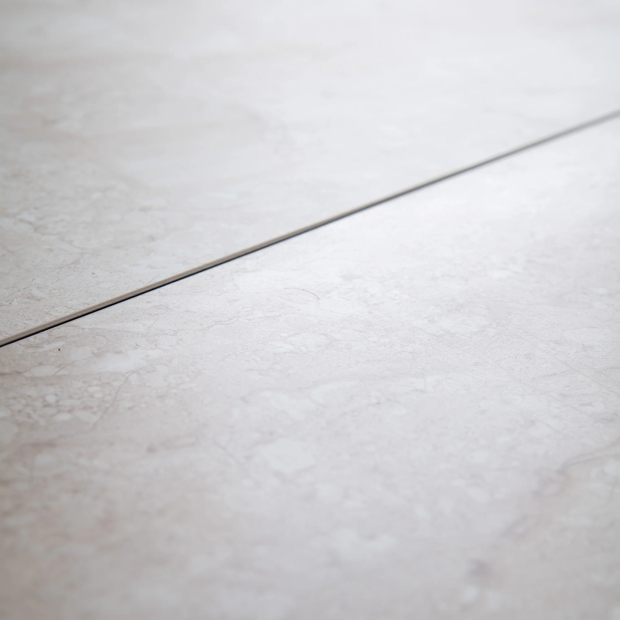 Sandy Quartz Marble - Luxe Vision 4mm Waterproof High Gloss Wall Panelling - Image 5