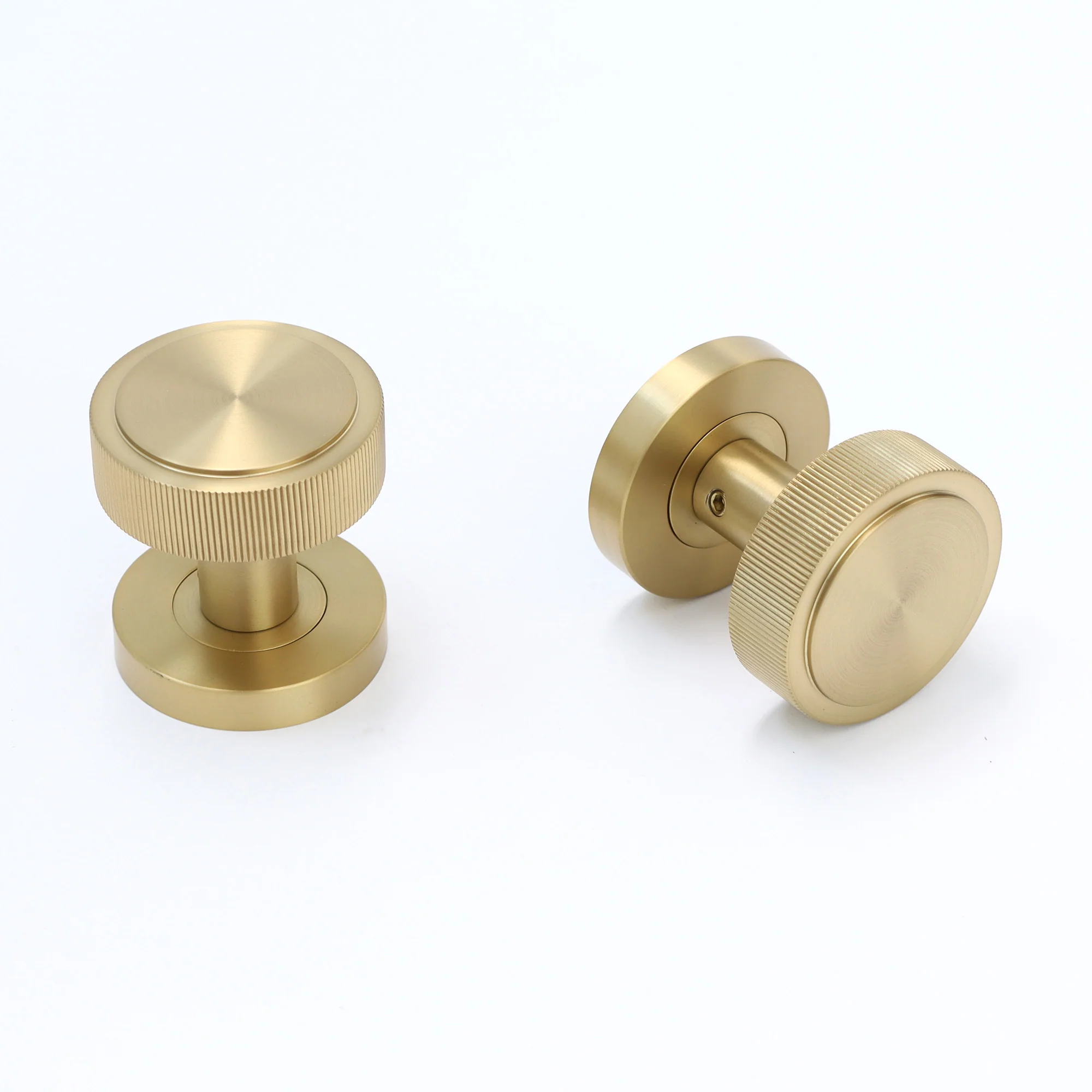 Fluted Round Rose Door Knob Set - Satin Gold (123402) - Image 3