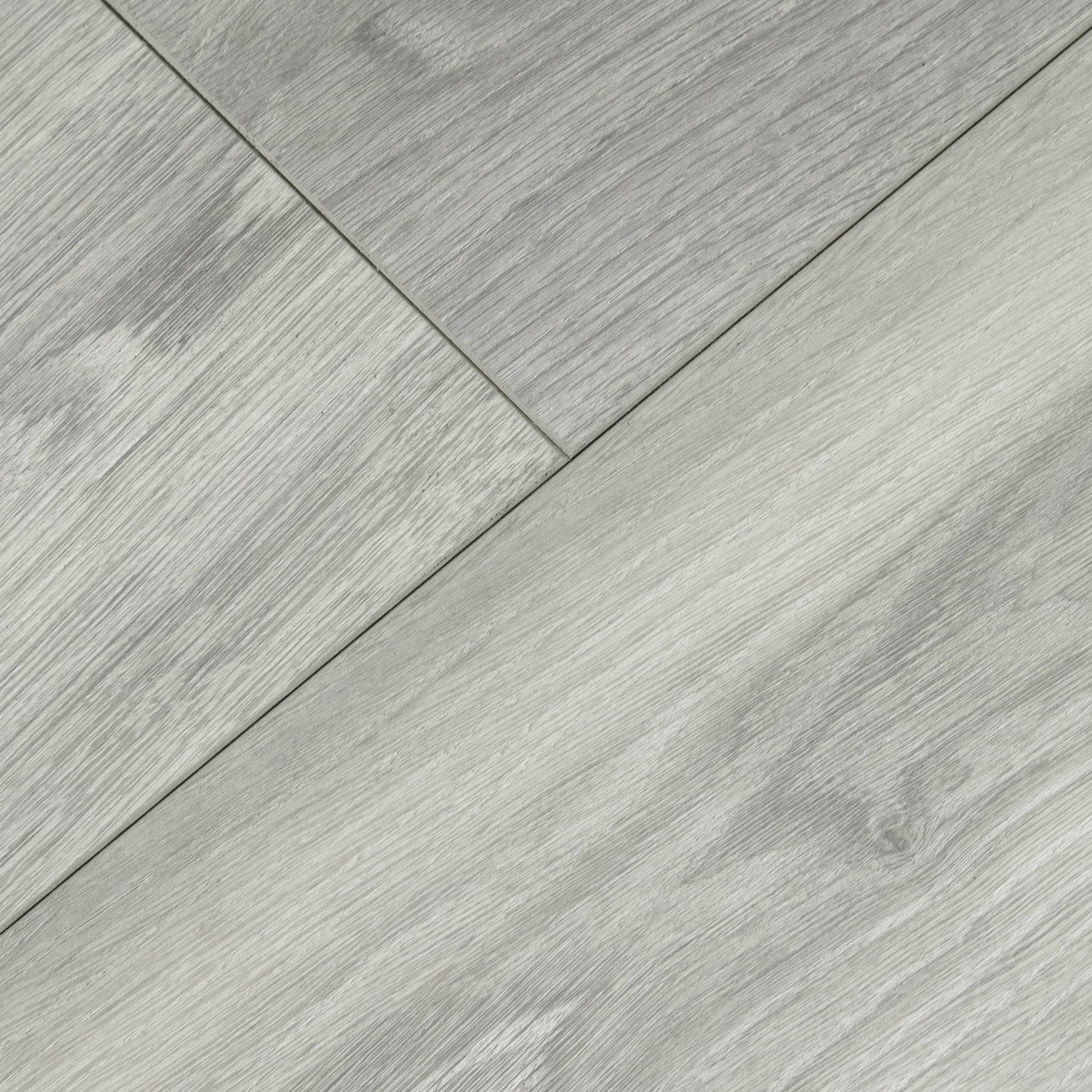 Silver Grey Oak - Comfort Luxe 12mm Laminate Flooring (122134) - Image 3