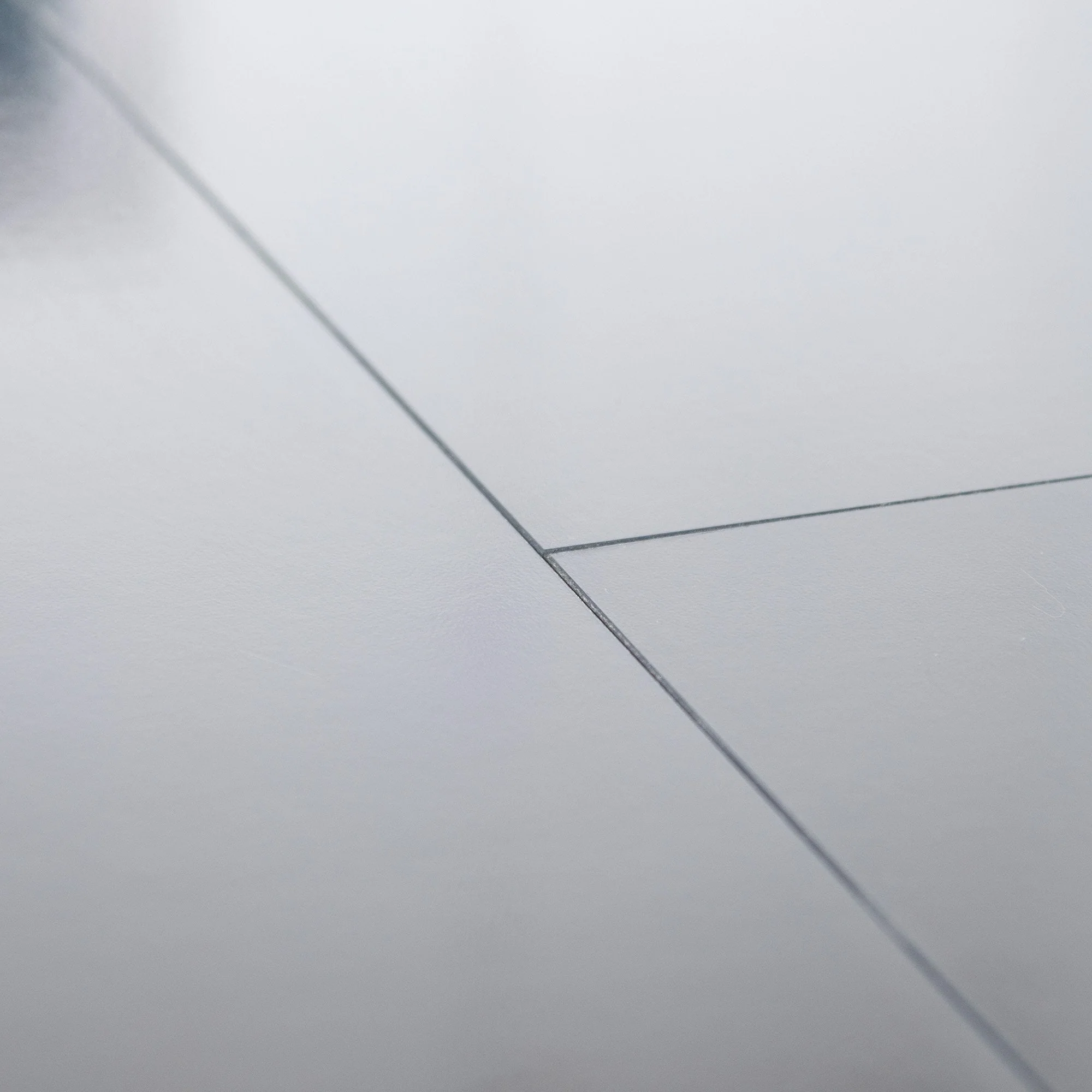 Black - Lustre Stone 8mm High Gloss Laminate Flooring (89999) - Image 3