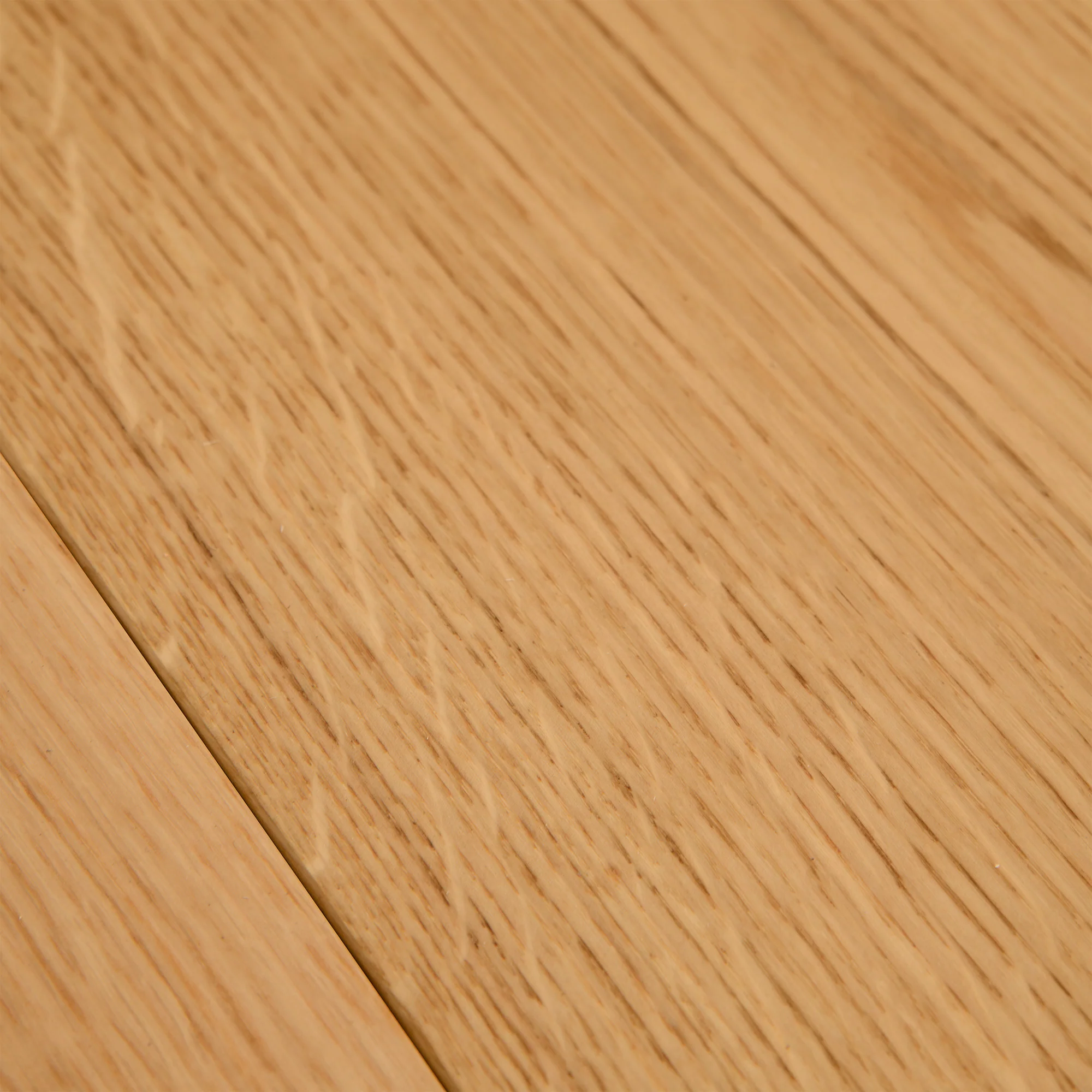 Natural Oak - 14mm UV Lacquered Engineered Real Wood Flooring - Image 3